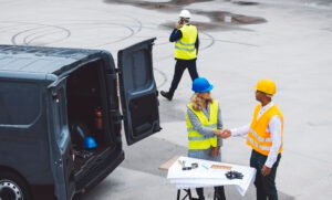 construction industry and engineering engineers, architects and contractors on the construction si